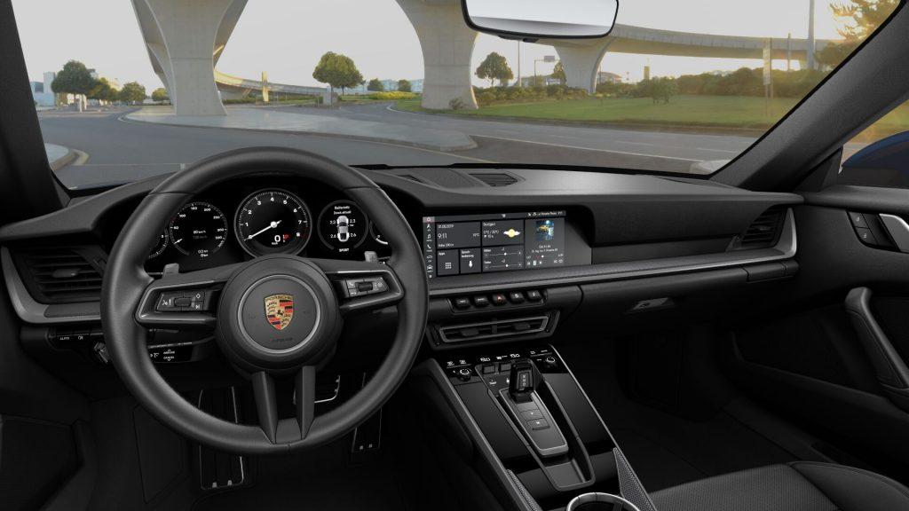 Interni della Porsche 911 Carrera 4s
