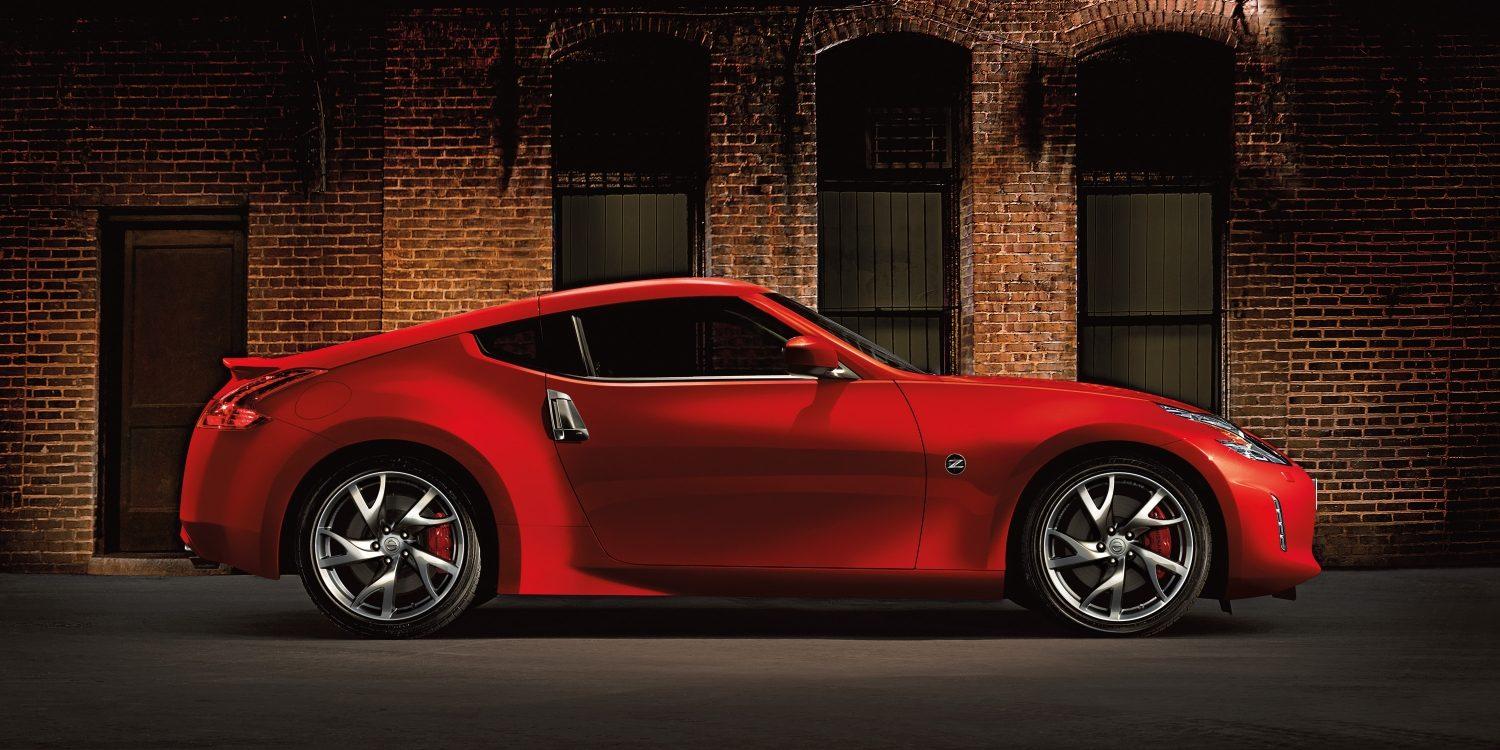 370z coupé - Vista laterale