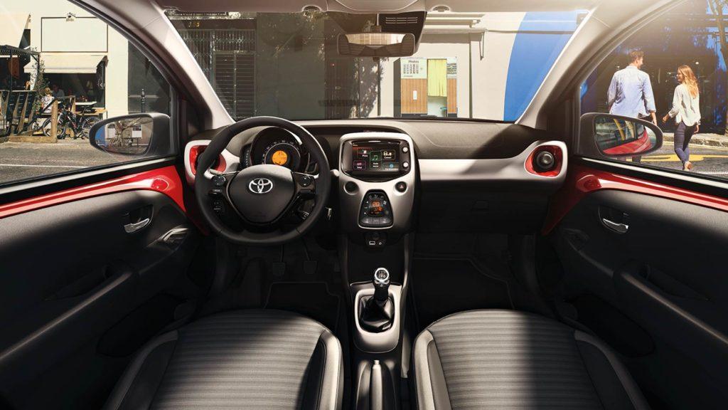 Interni della Toyota Aygo