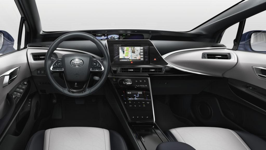 Interni della Toyota Mirai