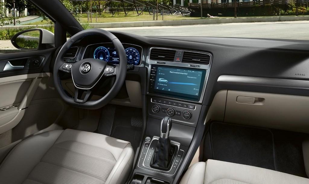 Interni della Volkswagen e-Golf